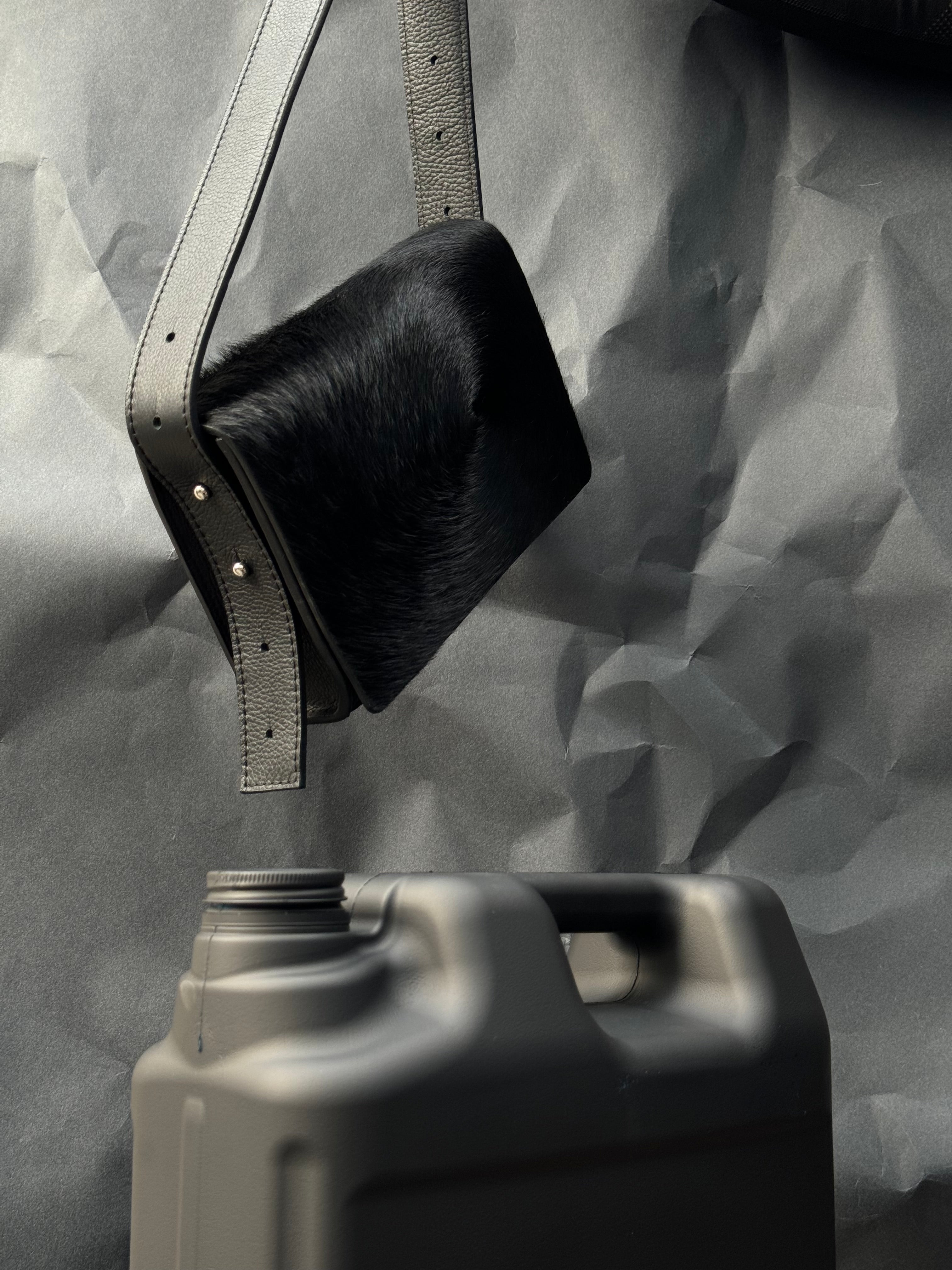 BOLSO LADRILLO // Novillo.