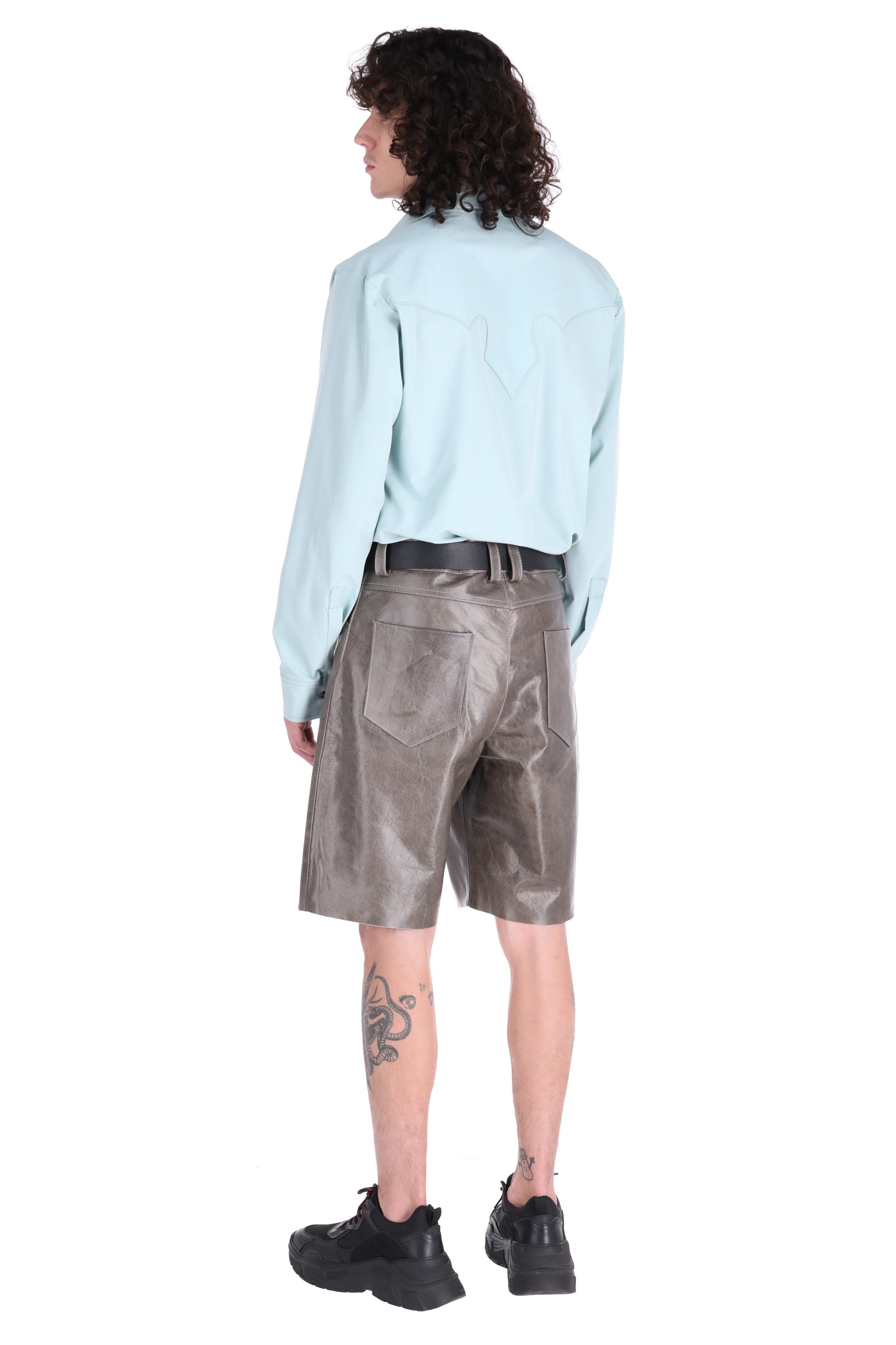 SHORT DE PIEL // Musgo