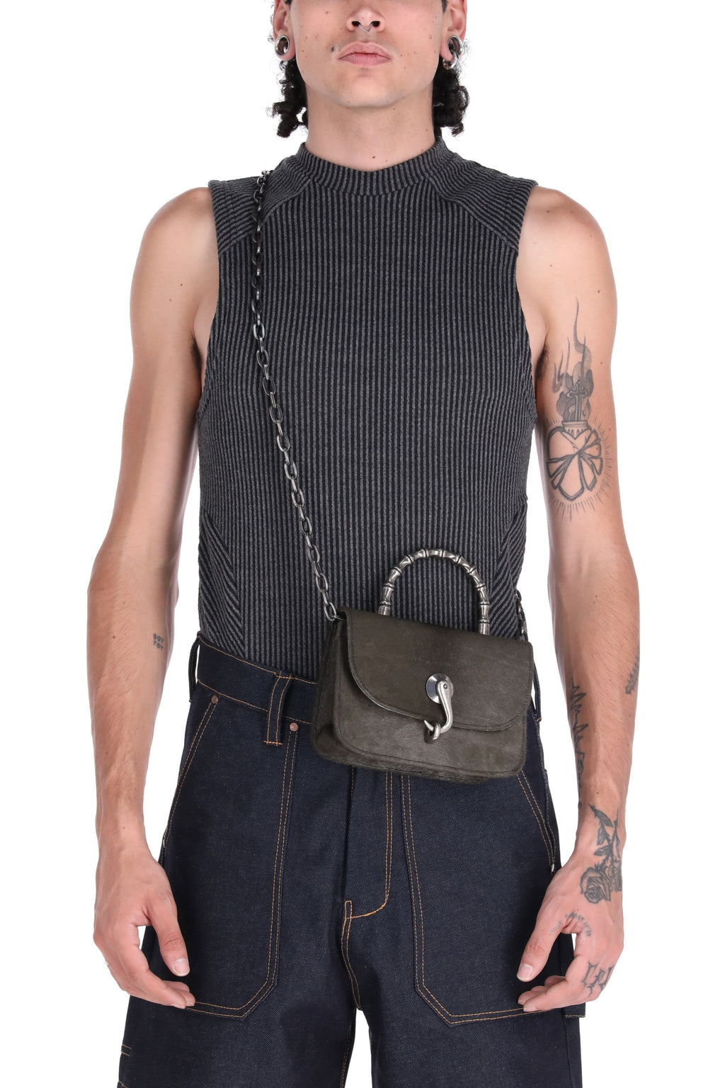 CAMISETA SIN MANGAS // Rib negro