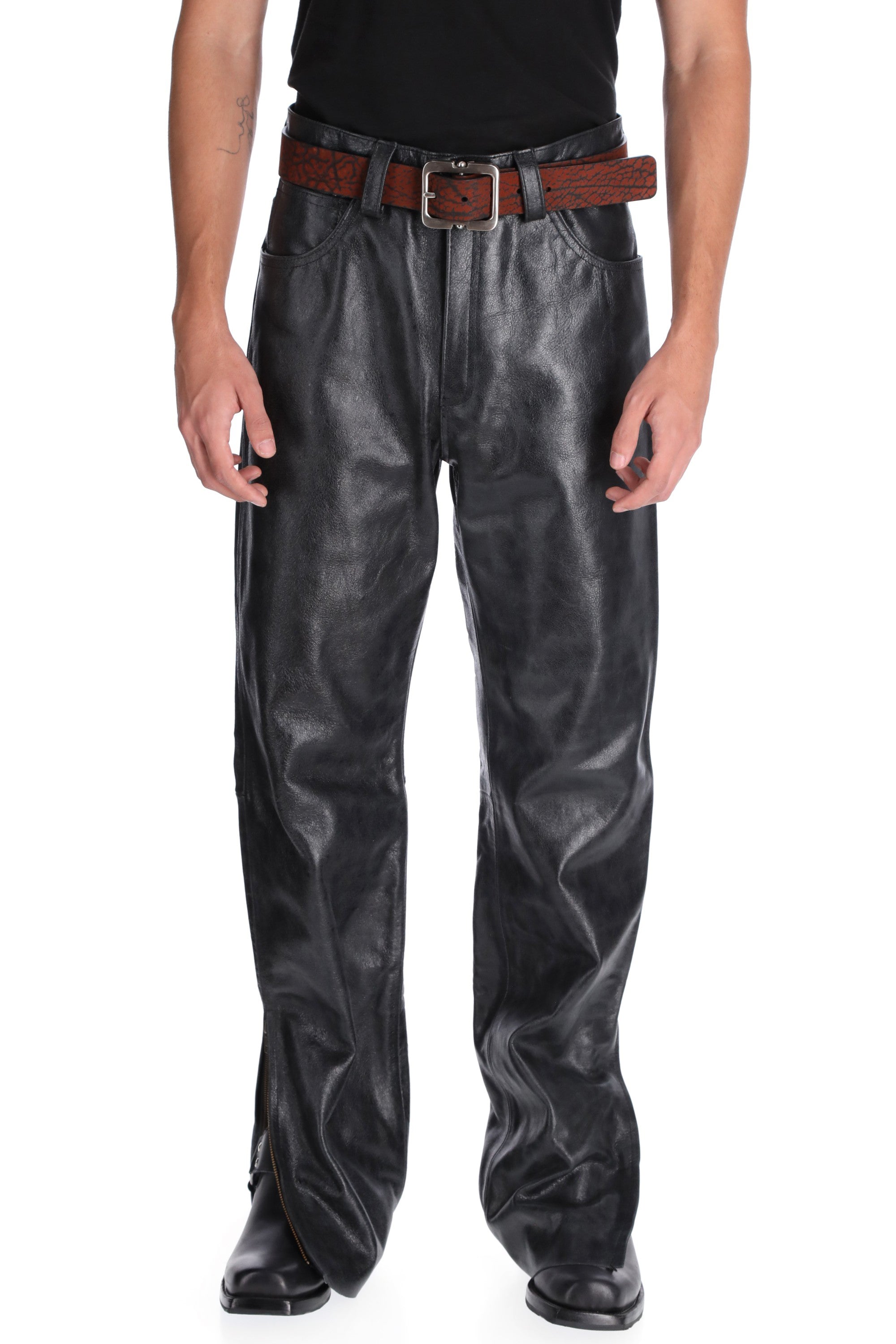 GEAR TEXTURE BELT /// Burnt Red